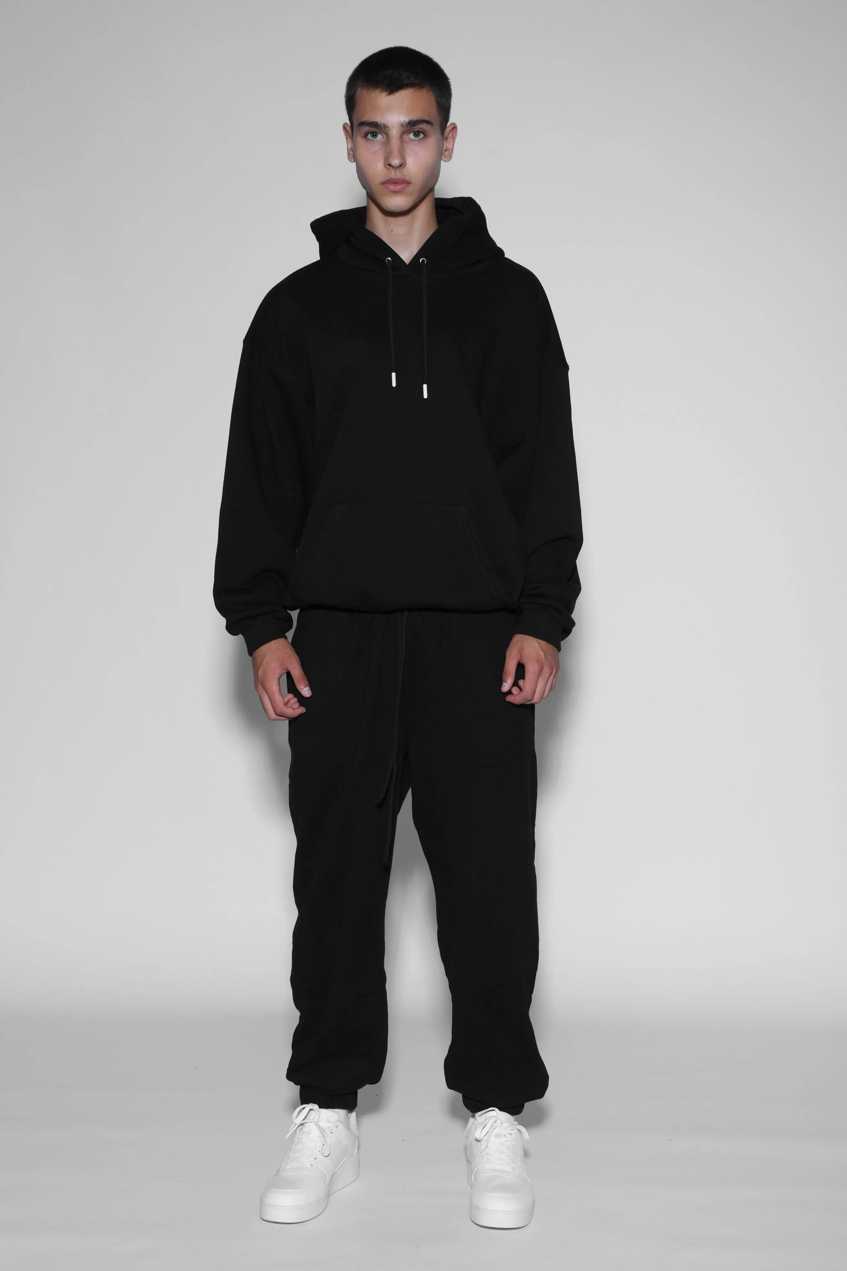 baggy sweatpants