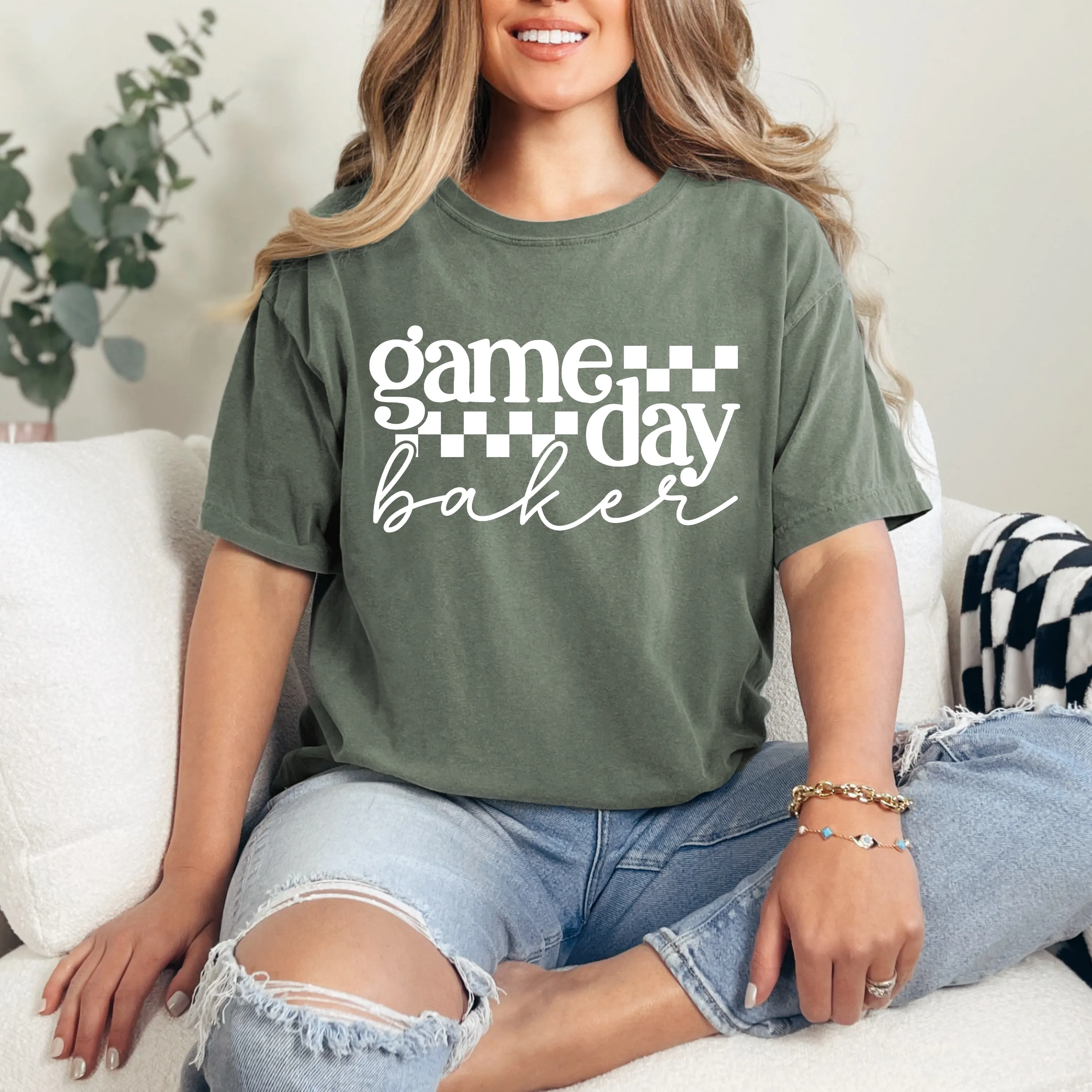 Game Day Baker [White Design] - T-Shirt