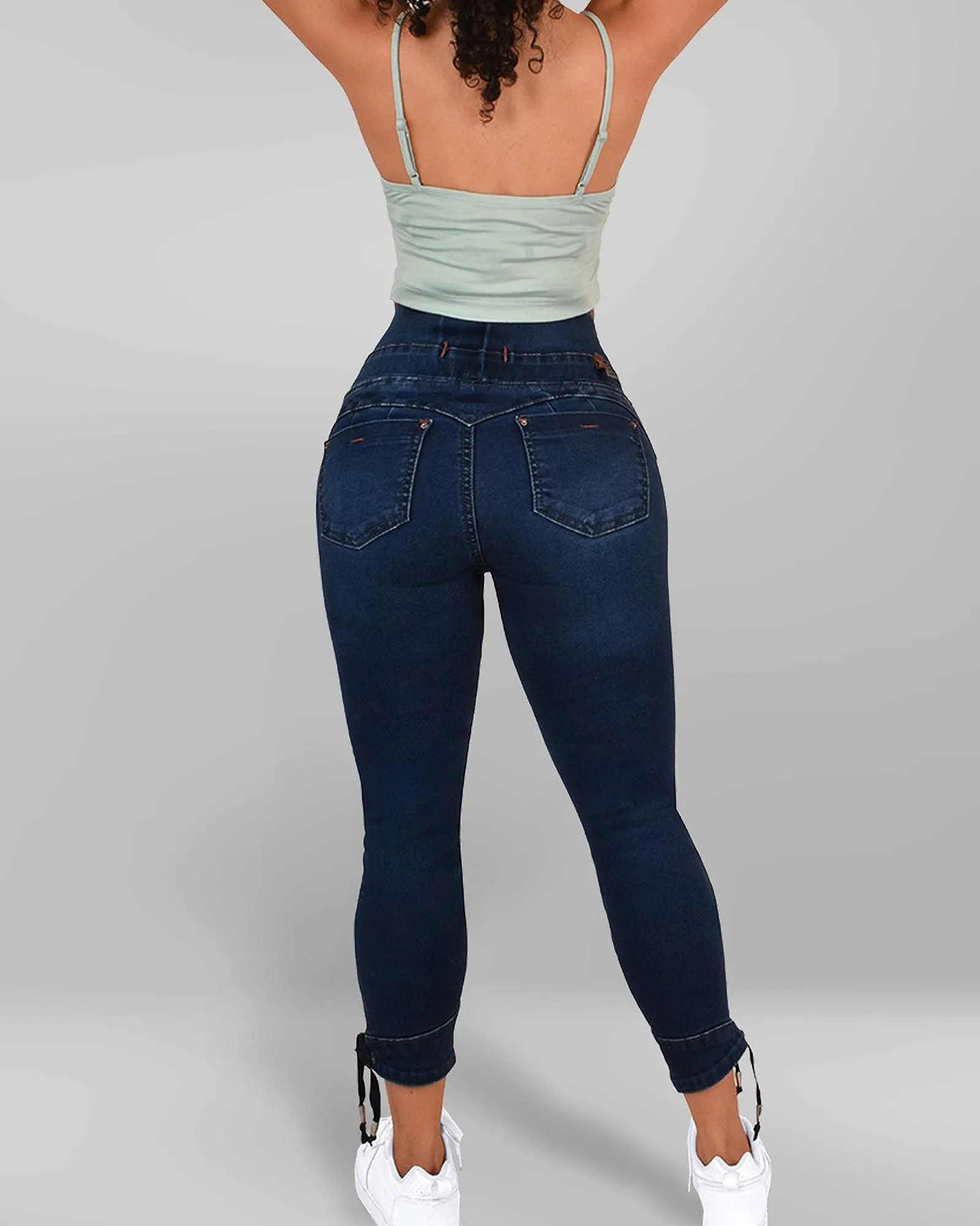 Levanta cola | Butt Lifting Jeans | High Waisted Jeans for Women
