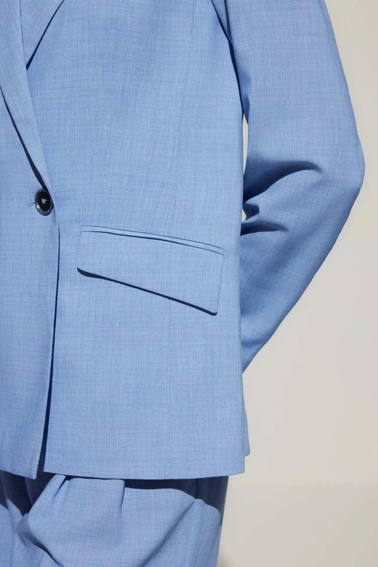 Rayon Blend Double -Breasted Suit Blazer