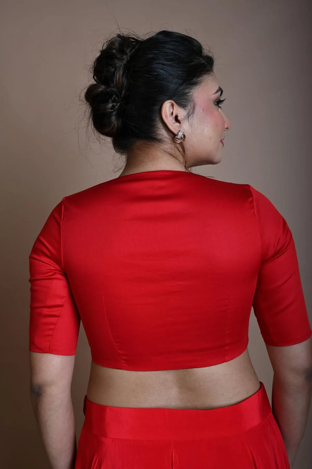 Red Round Neck Blouse in Cotton with Half Sleeves