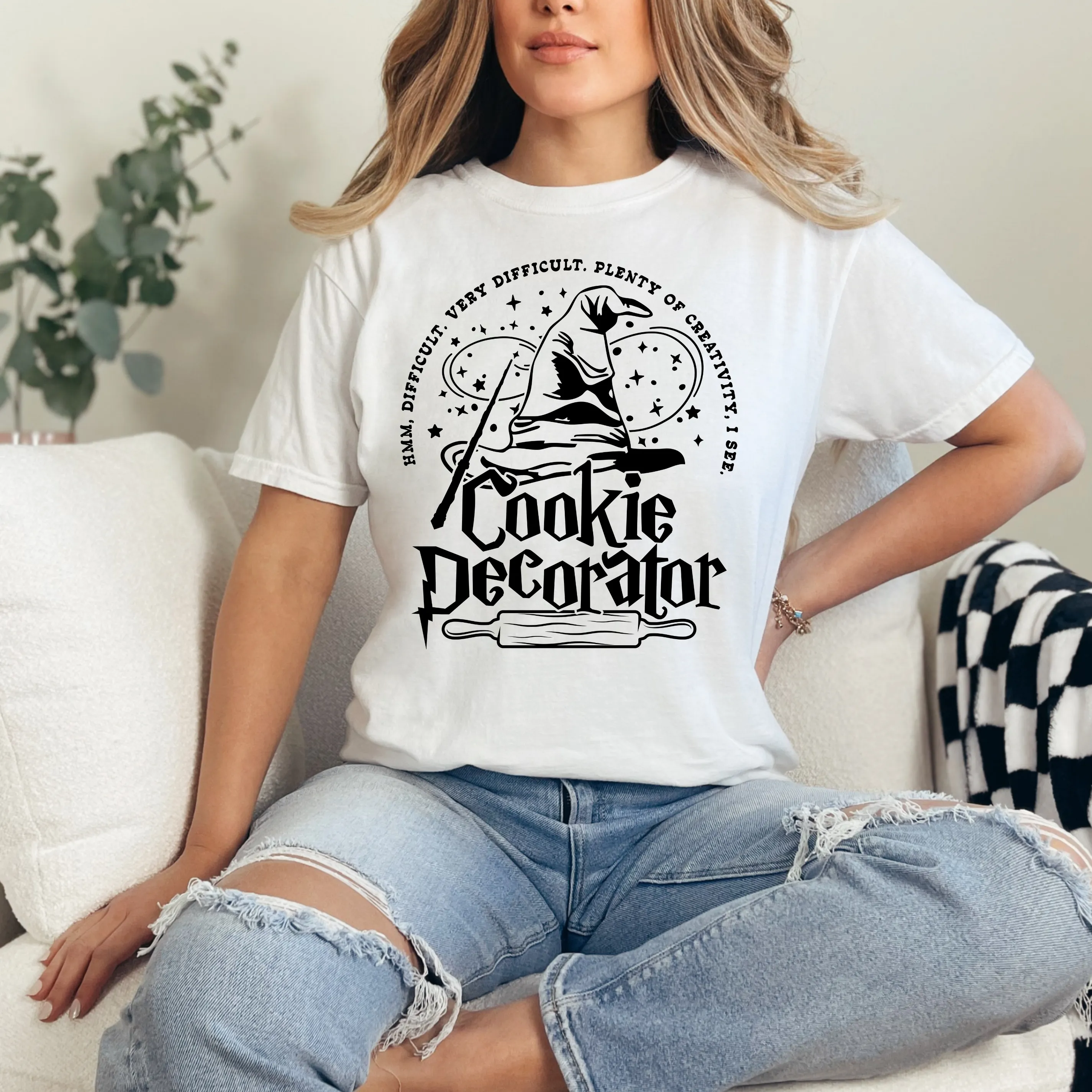 Wizard Hat [Black Design] - T-Shirt