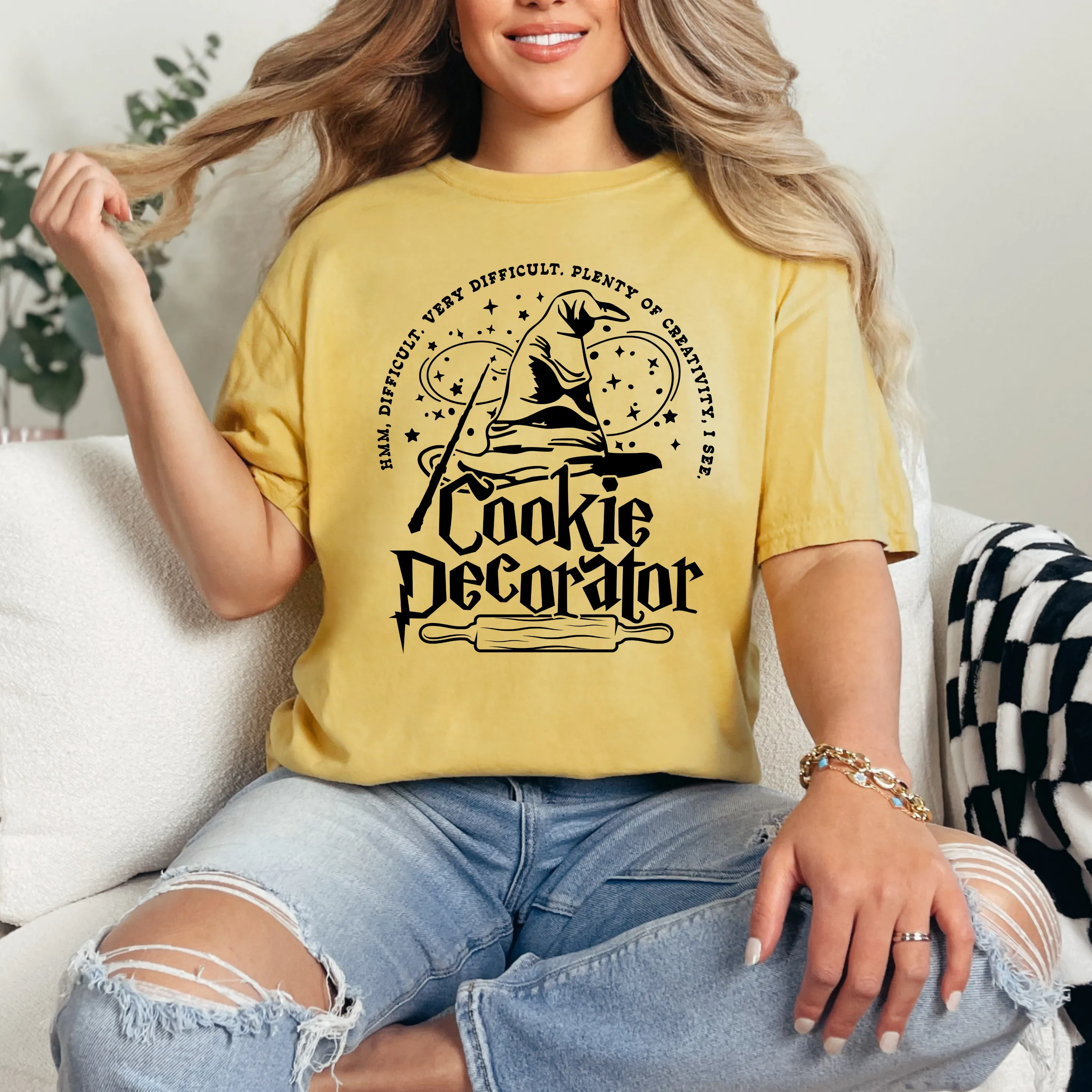 Wizard Hat [Black Design] - T-Shirt