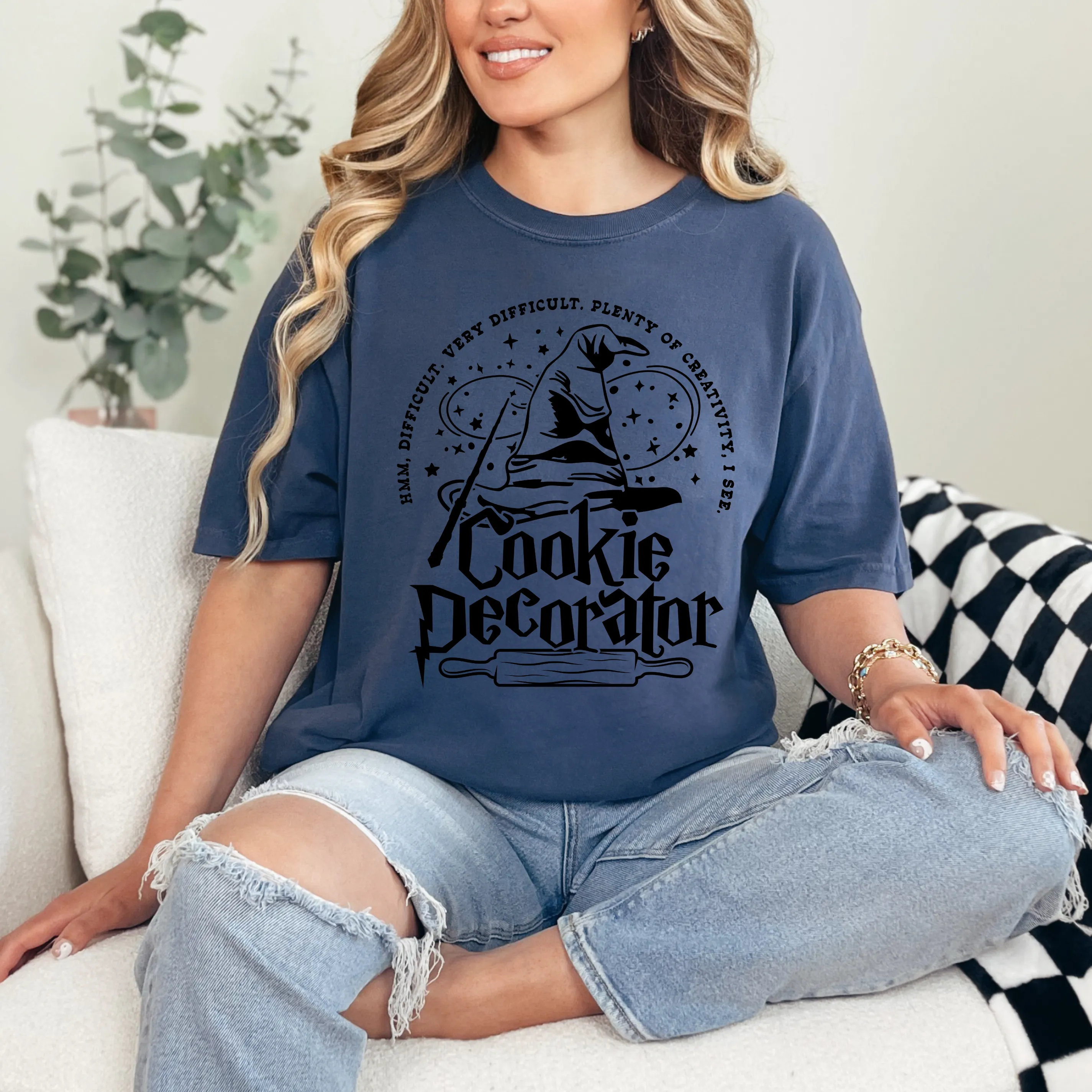 Wizard Hat [Black Design] - T-Shirt